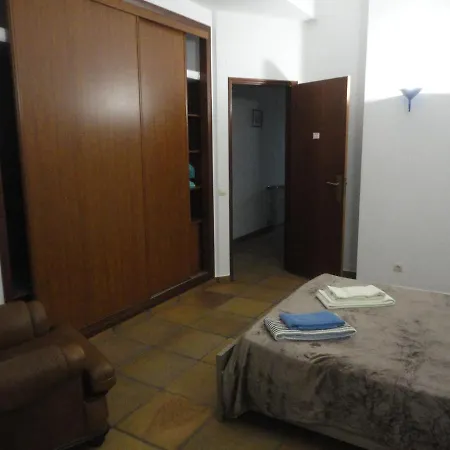 Проживание в семье Casa Oceano Портиман